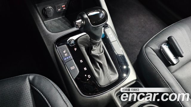 Kia K3 2017 — photo 12