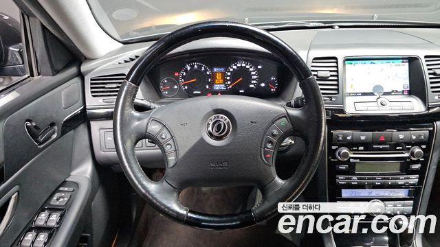 Kia OPIRUS 2010 — photo 12