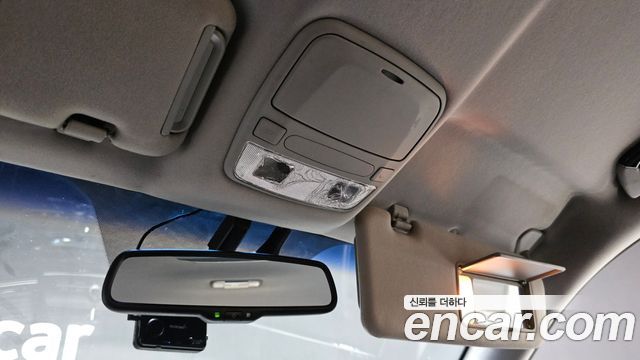 Kia OPIRUS 2010 — photo 19