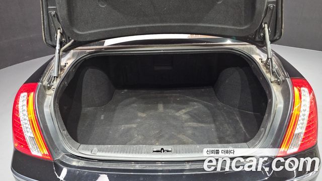 Kia OPIRUS 2010 — photo 20
