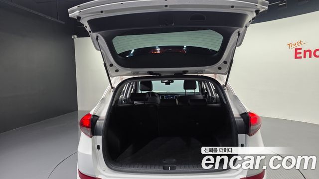 Hyundai Tucson 2017 — photo 32