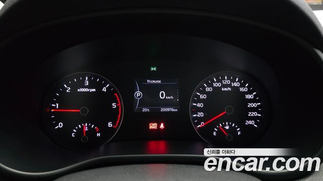 Kia Sportage 2016 — photo 8