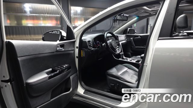 Kia Sportage 2016 — photo 10