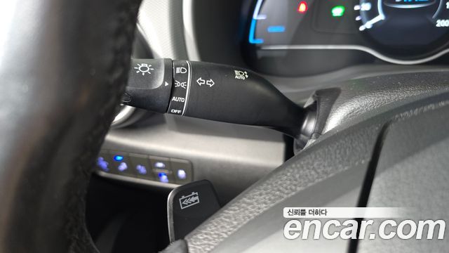 Hyundai Kona 2019 — photo 28