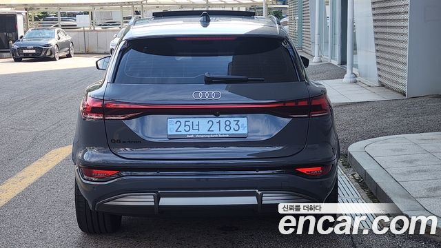 Audi Q6 e-tron 2026 — photo 3