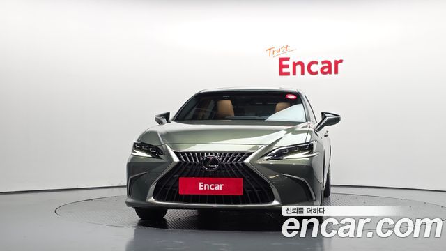 Lexus ES 2024 — photo 3