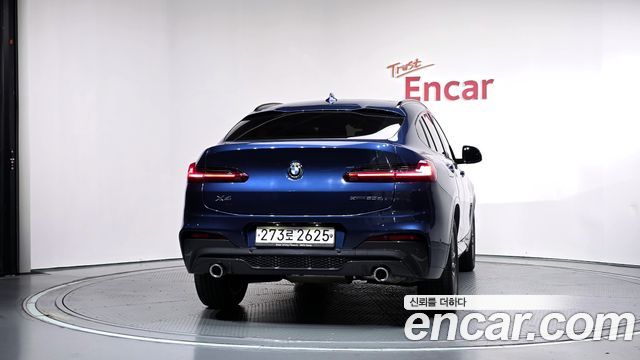 BMW X4 2019 — photo 4