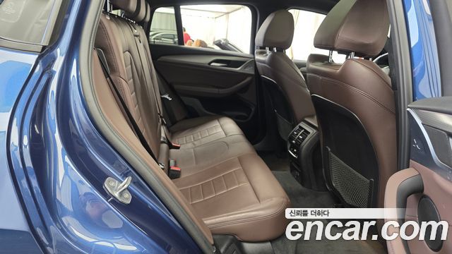 BMW X4 2019 — photo 17