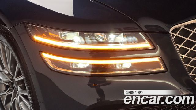 Genesis G80 2021 — photo 8