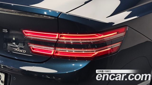 Genesis G80 2021 — photo 9