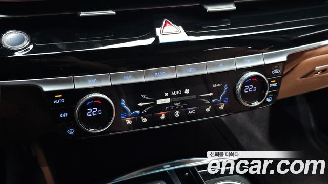 Genesis G80 2021 — photo 27