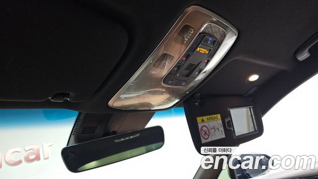 Genesis G80 2021 — photo 30