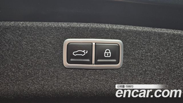 Genesis G80 2021 — photo 32