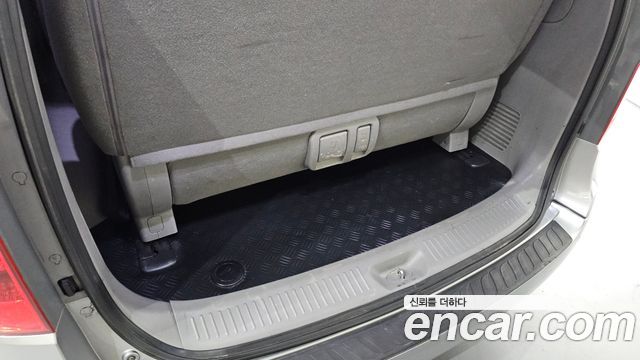 Hyundai Starex 2018 — photo 35
