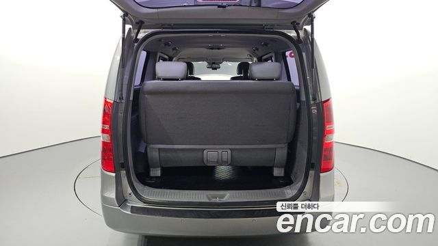 Hyundai Starex 2018 — photo 36