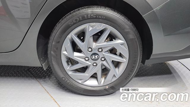 Hyundai AVANTE 2024 — photo 5