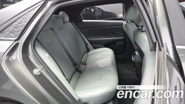 Hyundai AVANTE 2024 — photo 18