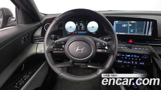 Hyundai AVANTE 2024 — photo 19