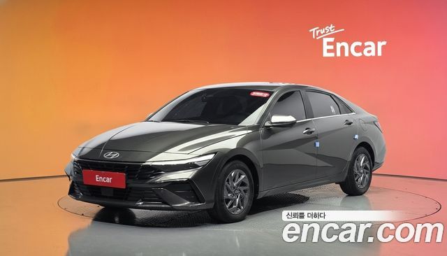 Hyundai AVANTE 2024 — photo 1