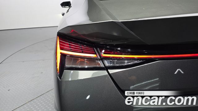 Hyundai AVANTE 2024 — photo 9
