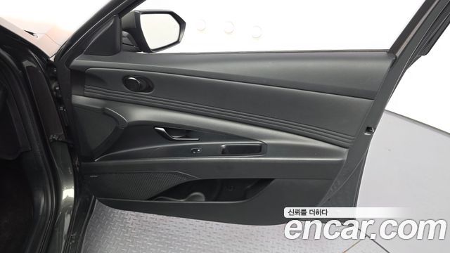 Hyundai AVANTE 2024 — photo 14