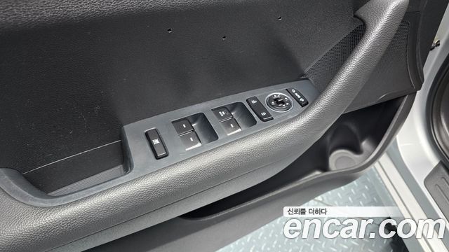 Hyundai Sonata 2018 — photo 17