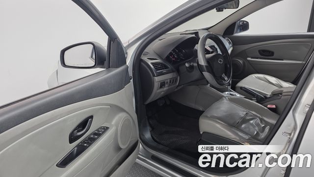 Renault Korea SM3 2011 — photo 10