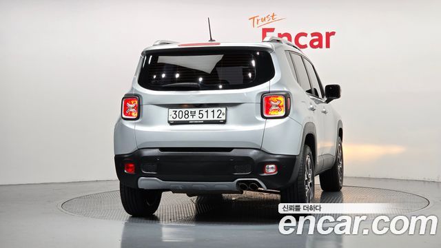 Jeep Renegade 2016 — photo 4