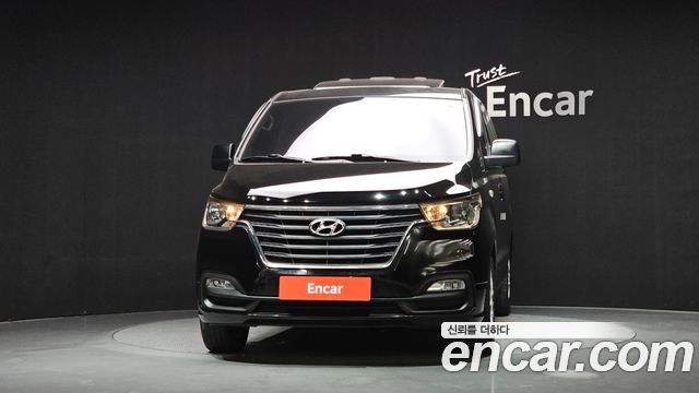 Hyundai Starex 2020 — photo 3