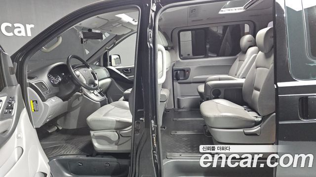 Hyundai Starex 2020 — photo 30