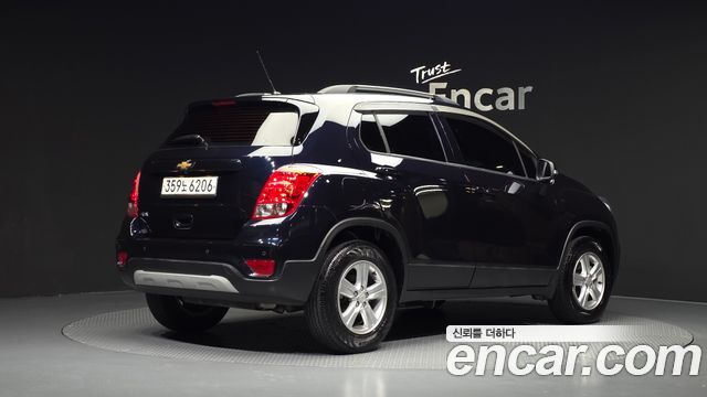Chevrolet Korea Trax 2021 — photo 2