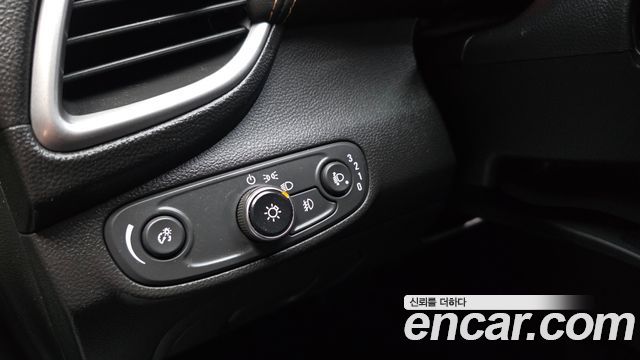 Chevrolet Korea Trax 2021 — photo 20