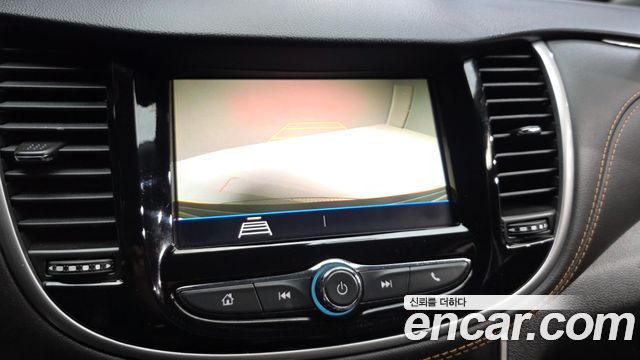 Chevrolet Korea Trax 2021 — photo 22