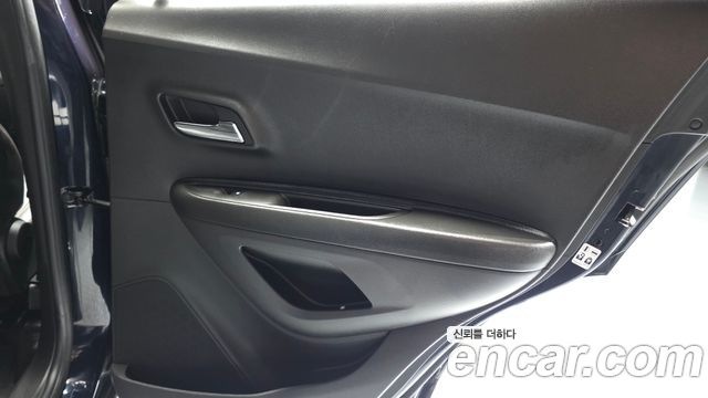 Chevrolet Korea Trax 2021 — photo 15