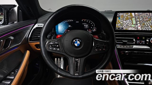 BMW 8-Series 2022 — photo 19