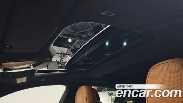 BMW 8-Series 2022 — photo 23