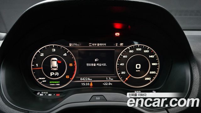 Audi Q2 2020 — photo 11
