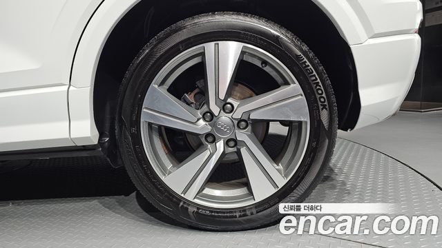 Audi Q2 2020 — photo 7