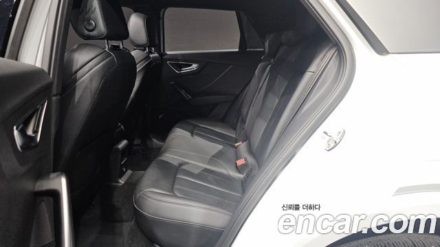 Audi Q2 2020 — photo 16