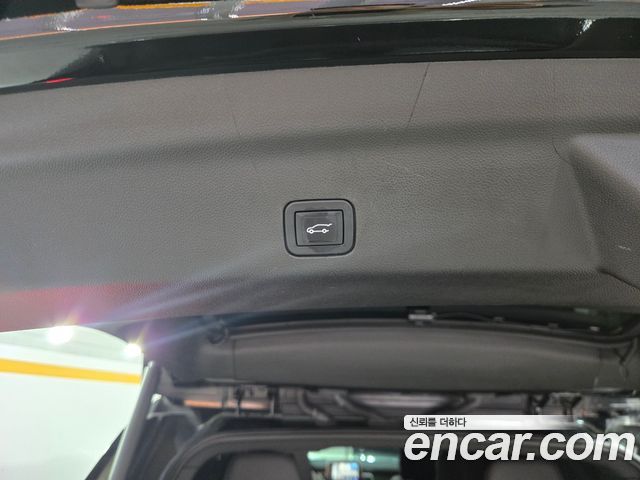 Chevrolet Korea Tahoe 2022 — photo 17