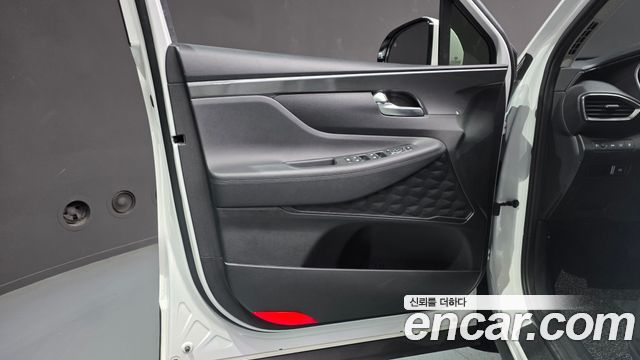 Hyundai Santafe 2021 — photo 14