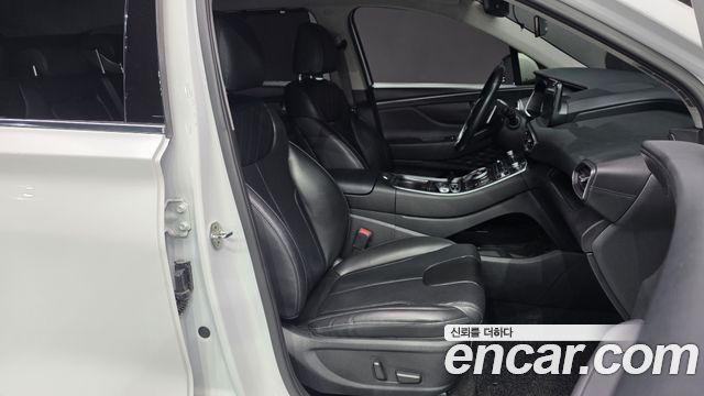 Hyundai Santafe 2021 — photo 16