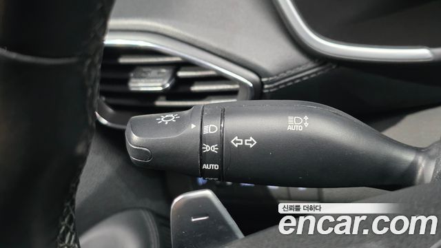 Hyundai Santafe 2021 — photo 27
