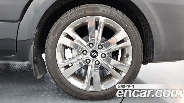 Hyundai Solati 2024 — photo 7