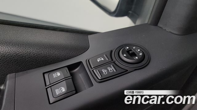 Hyundai Solati 2024 — photo 27