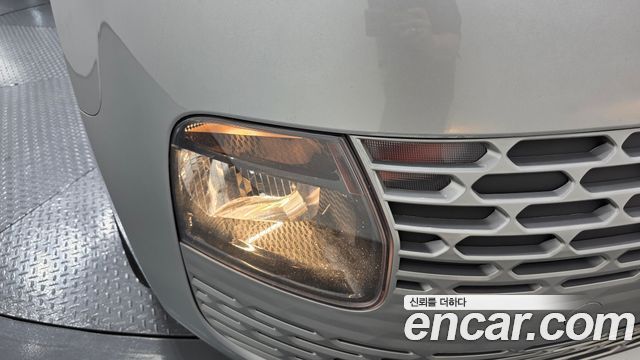Hyundai Staria 2022 — photo 8