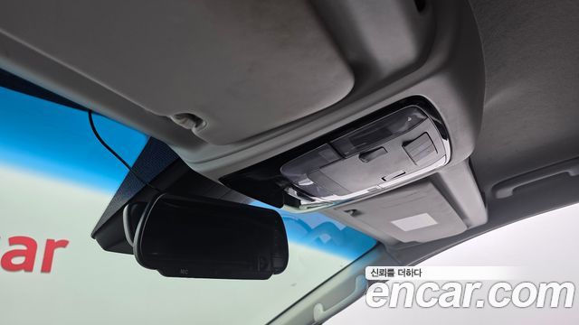 Hyundai Staria 2022 — photo 31