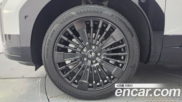 Hyundai Santafe 2025 — photo 5