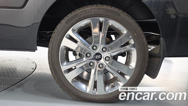 Hyundai Solati 2024 — photo 7
