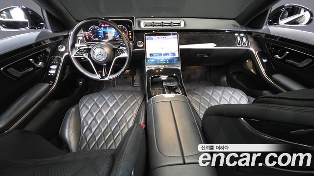 Mercedes-Benz S-Class 2022 — photo 10